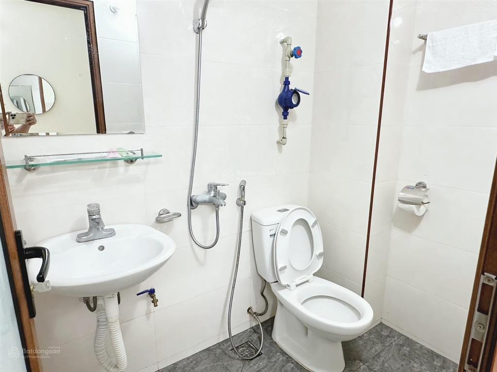Cho thuê phòng phố trần duy hưng, yên hoà hà nội