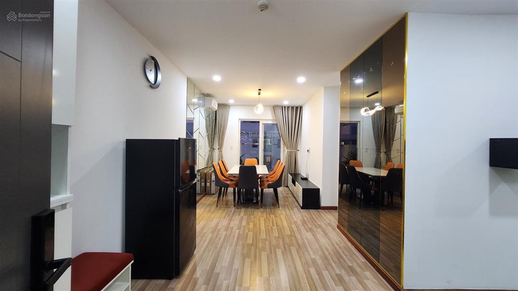 Cho thuê căn góc tầng 29, cc diamond riverside, 12,5 triệu, 74m2, 2pn + 2wc, nội thất mới rất đẹp.