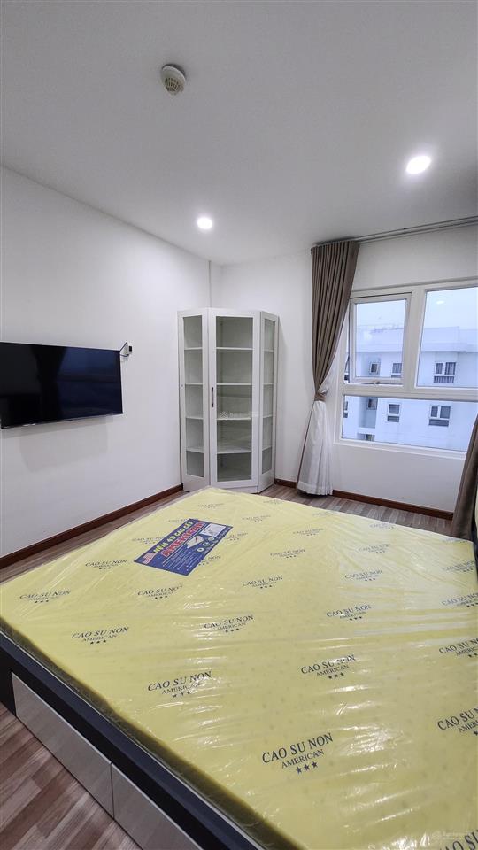 Cho thuê căn góc tầng 29, cc diamond riverside, 12,5 triệu, 74m2, 2pn + 2wc, nội thất mới rất đẹp.