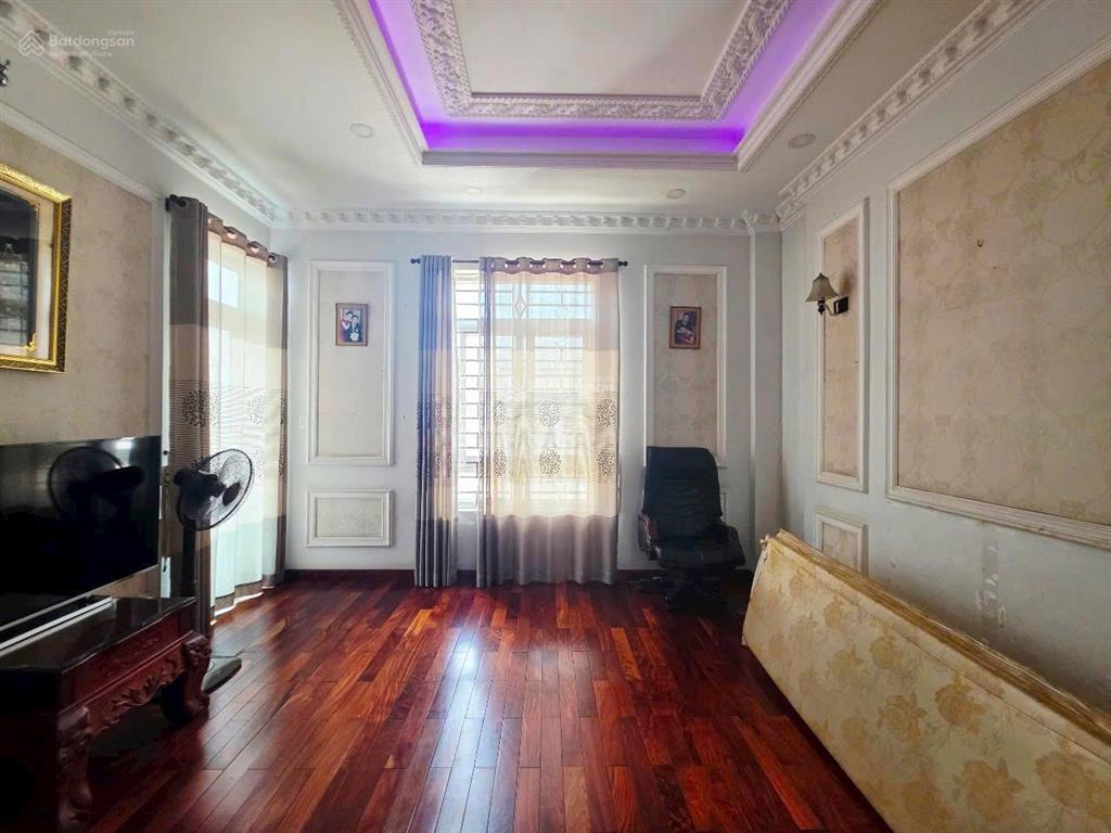 Bán biệt thự 2 lầu hiệp bình chánh thủ đức
