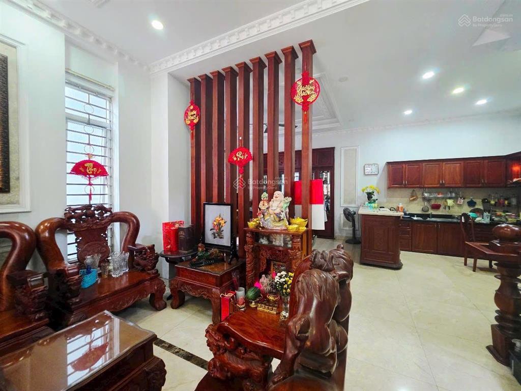 Bán biệt thự 2 lầu hiệp bình chánh thủ đức