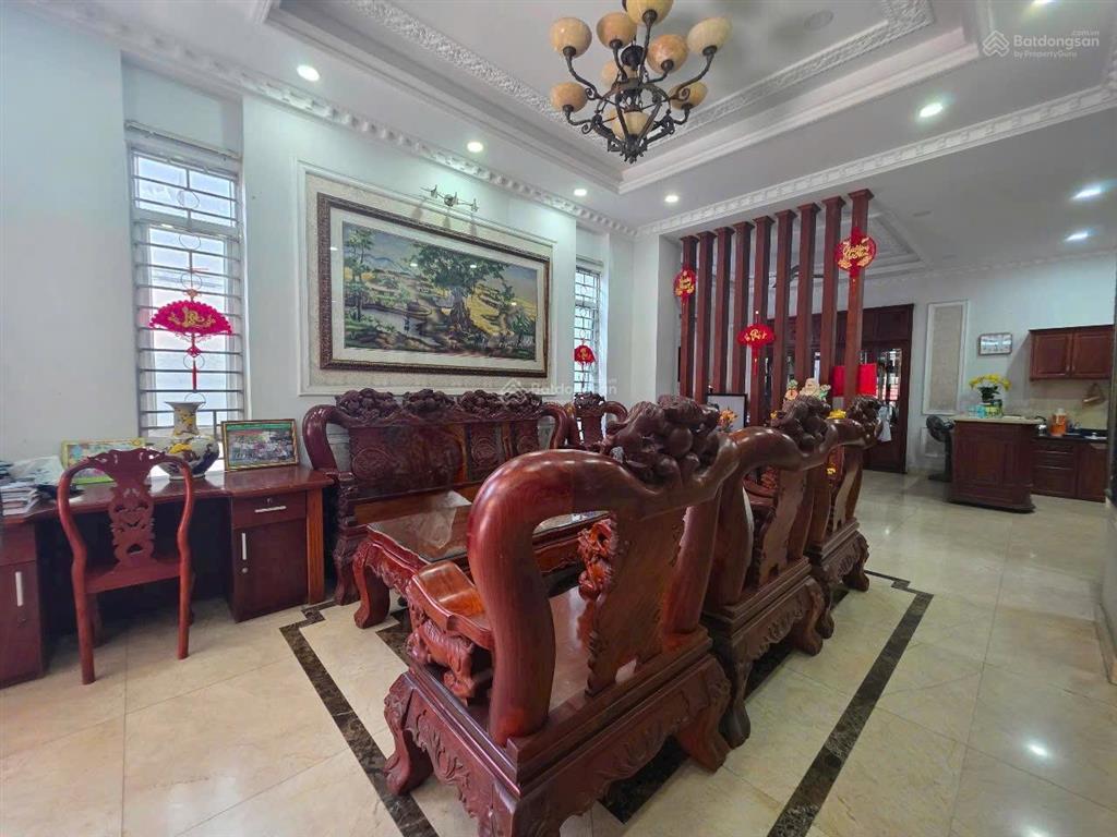 Bán biệt thự 2 lầu hiệp bình chánh thủ đức
