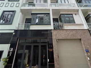 Bán nhà 3 lầu đường 17 phạm văn đồng