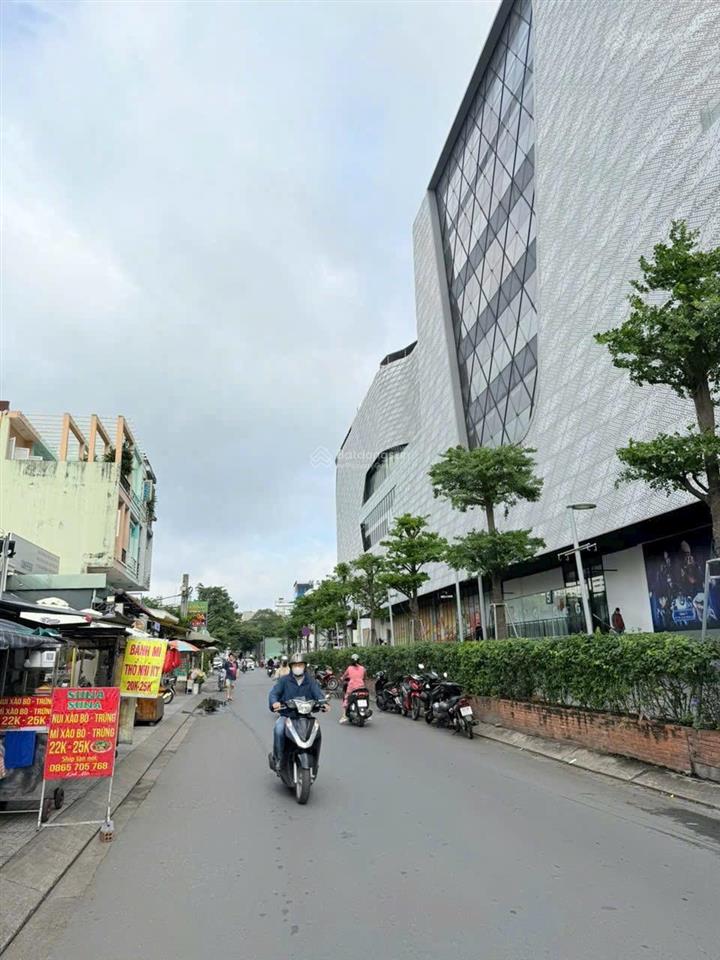 Bán đất mặt tiền kinh doanh ngay gigamall phạm văn đồng  xây dựng cao 5 lầu
