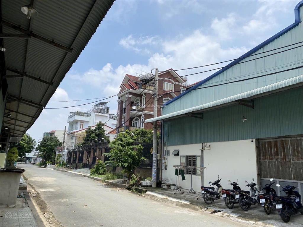 Bán lô đất (24x22) quốc lộ 13 đường 10 mét cực tiềm năng