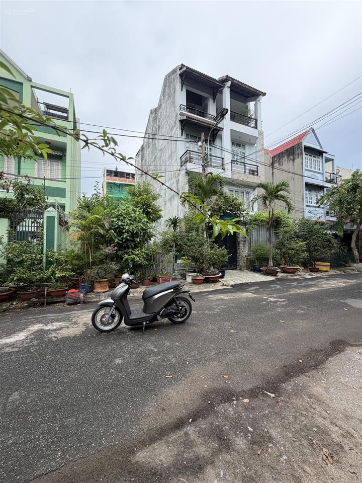 Bán lô đất (6x17,5m) khu thành ủy đường 18