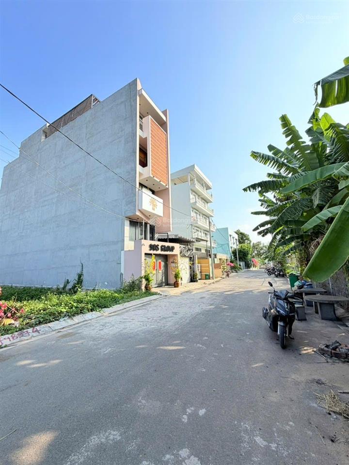 Cực hiếm lô đất view sông sg sát vạn phúc 142m² đường 10 mét