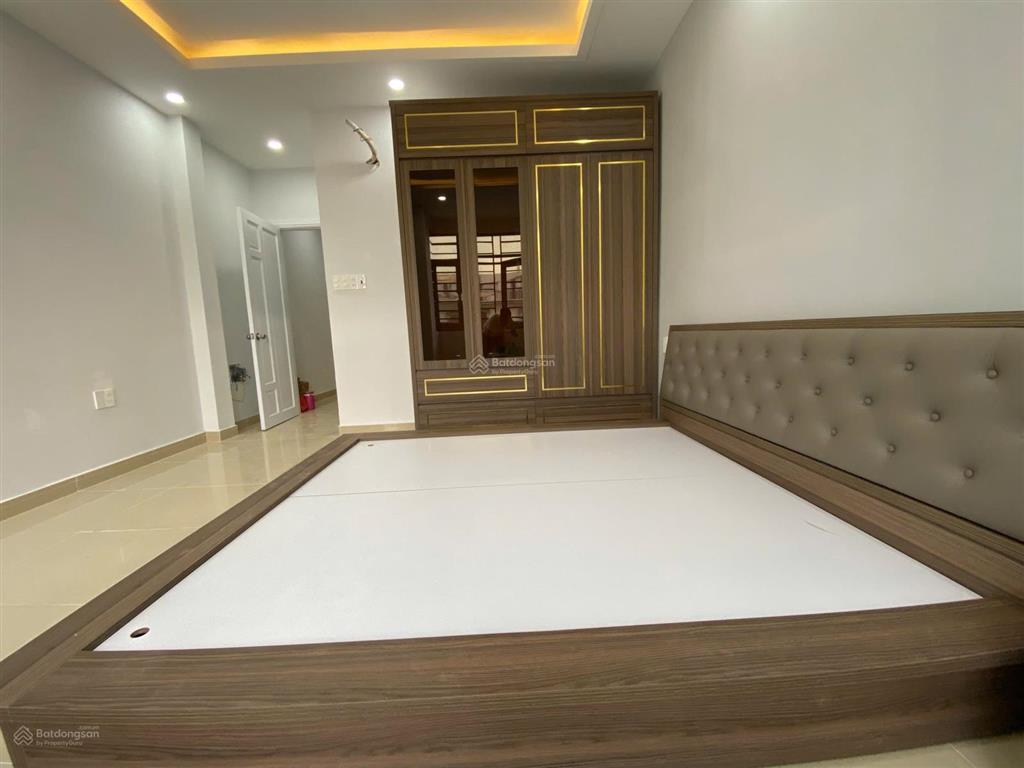 Bán nhà 3 lầu hiệp bình thủ đức (4x16)
