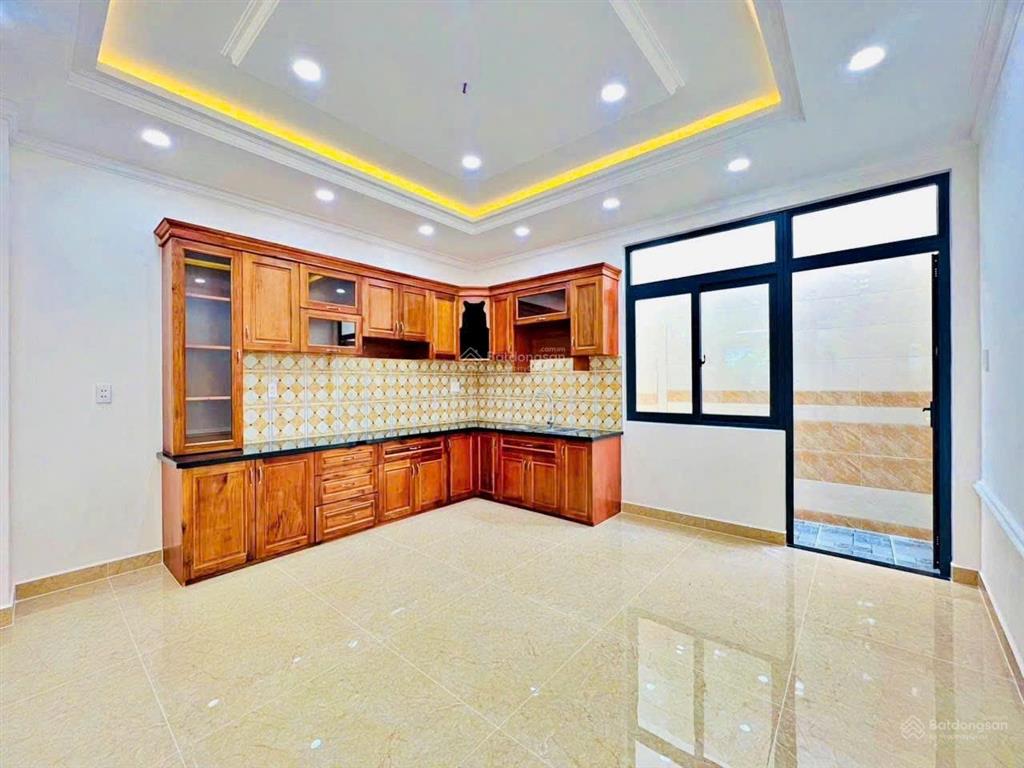 Chính chủ cho thuê nhà mới ngay vạn phúc
