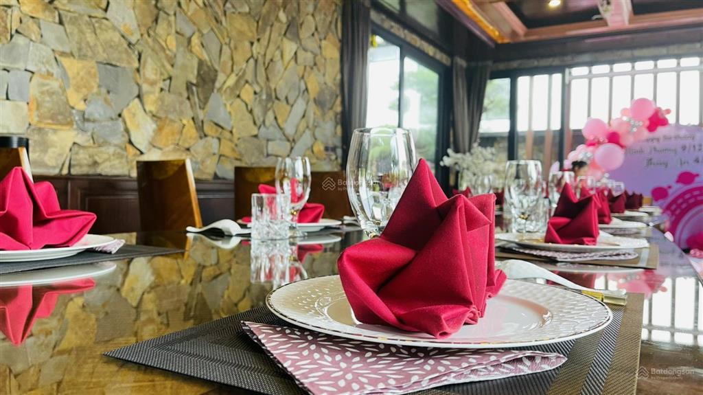 Chính chủ cần chuyển nhượng lại căn biệt thự flc hạ long view sân golf
