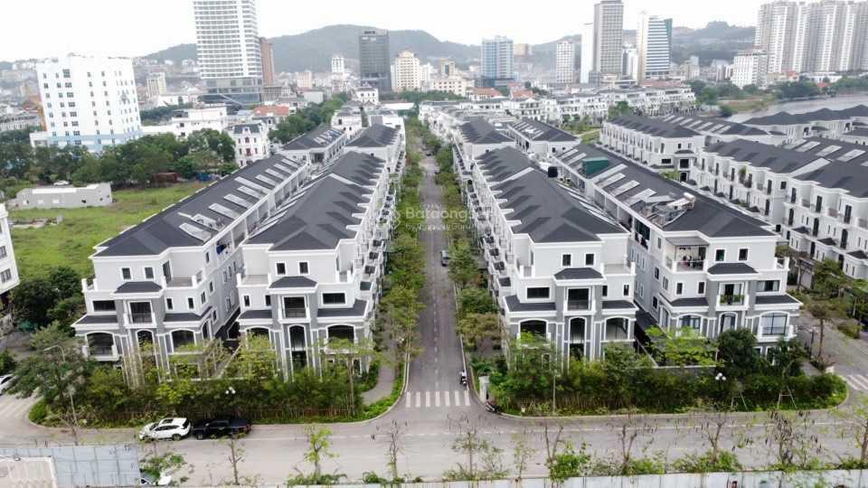 Chính chủ cần bán cắt lỗ căn hộ shophouse dự án grand bay townhouse hạ long chỉ 9 tỷ