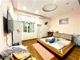 Bán gấp nhà 4 tầng đep ở ngay  mặt tiền hàn thuyên  chỉ 10,5 tỷ