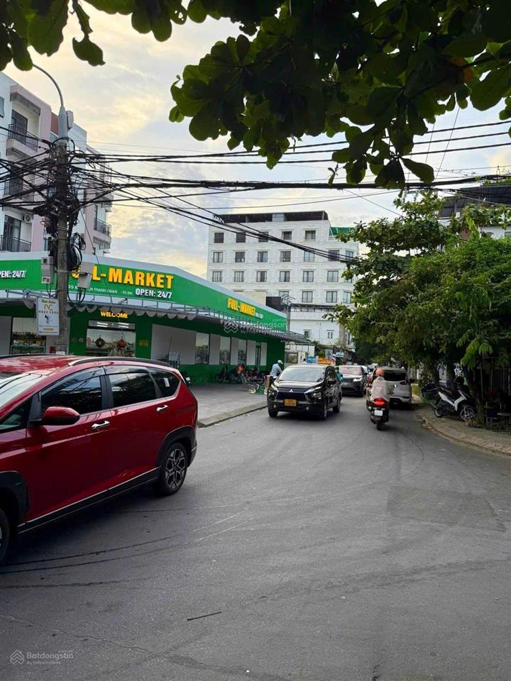 Bán lô đất vị trí quá đẹp, mặt tiền bà huyện thanh quan  sát ngay góc mỹ đa đông 12  170m2