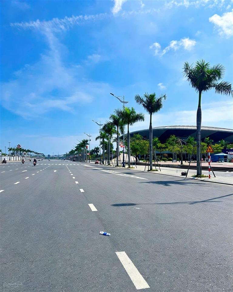 Giá đầu tư  bán nhanh đất tặng nhà tttp  sát ngay phan đăng lưu  mặt phố liền 5, 6 trường đh