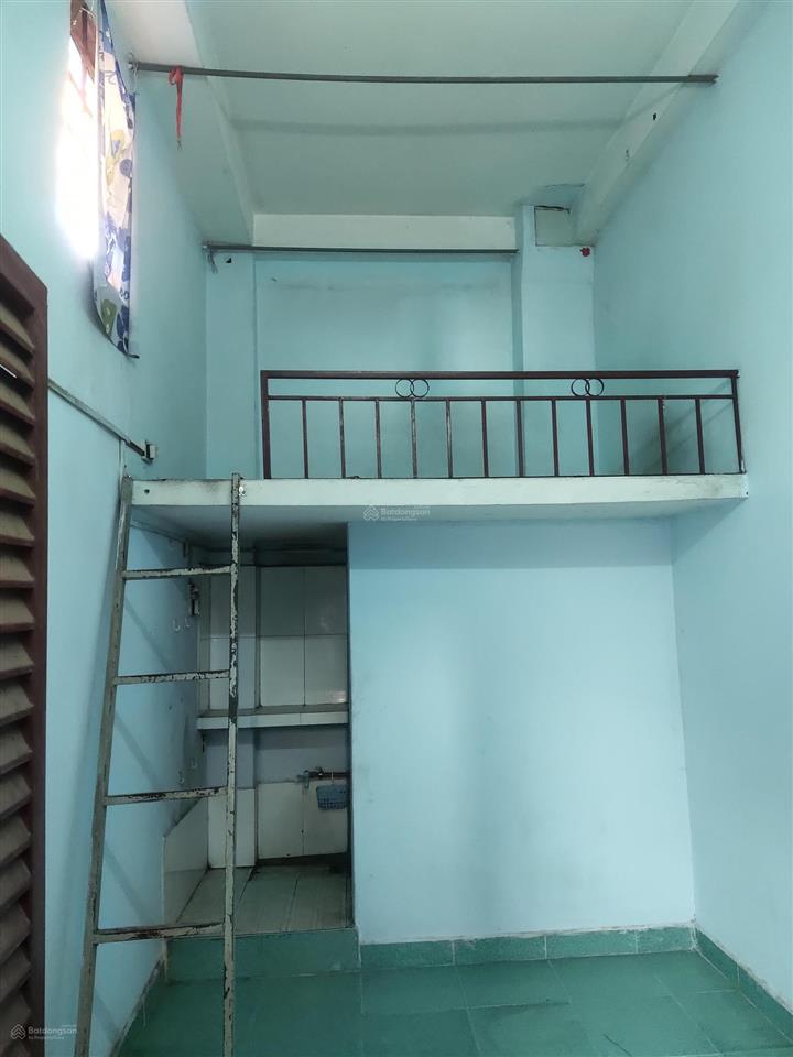 Phòng trọ mặt tiền đường giá 2,6 triệu/tháng gần kcn sóng thần, thủ đức