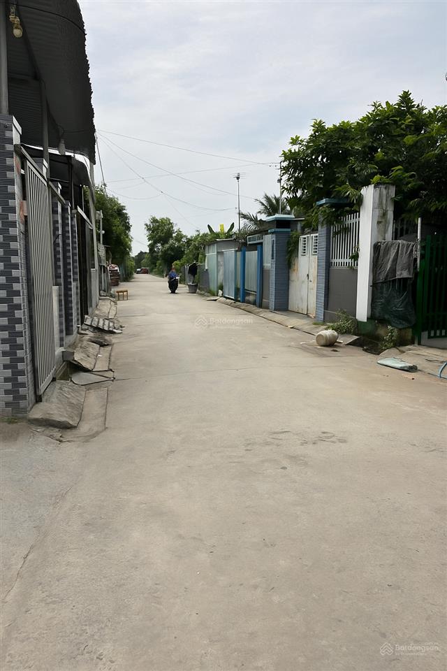 Bán đất thổ cư 9x23.5m, khu dân cư hiện hữu, ô tô vào tận nơi