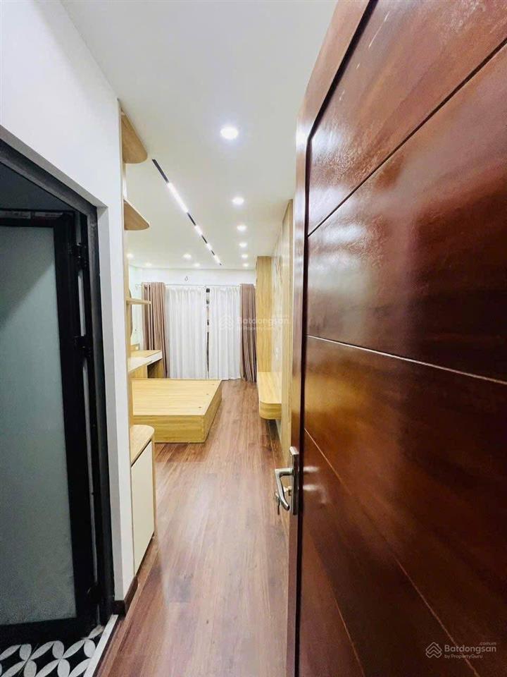 Bán nhà ngõ 133 xuân thủy trung tâm cầu giấy an sinh tuyệt vời 7 tầng thang máy, 35m giá 11.8 tỷ