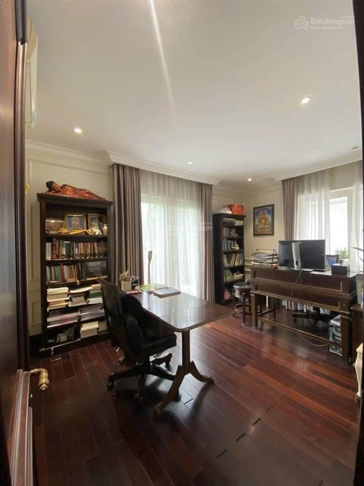 Bán biệt thự vinhomes riverside nằm khu anh đào 10 diện tích 133m xây dựng 4 tầng giá bán 61 tỷ