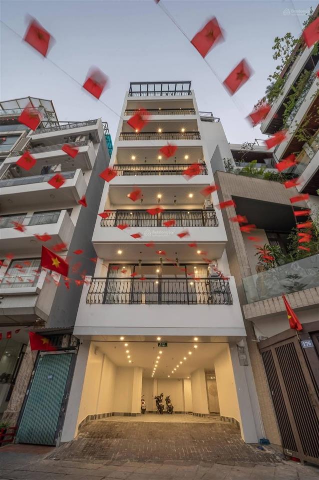 Bán nhà mặt phố vũ miên tây hồ view hồ 1 mặt phố 1 mặt ngõ cực đẹp 8 tầng 135m giá bán 95 tỷ