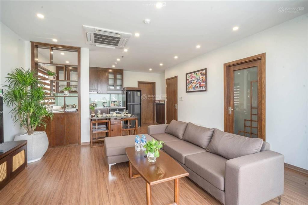 Bán nhà mặt phố vũ miên tây hồ view hồ 1 mặt phố 1 mặt ngõ cực đẹp 8 tầng 135m giá bán 95 tỷ