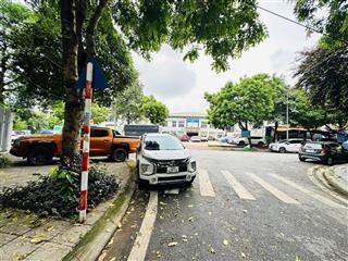 Bán biệt thự cực đẹp lô góc 2 mặt tiền tại khu dân cư cao cấp trung văn vinaconex 150m2, giá 55 tỷ