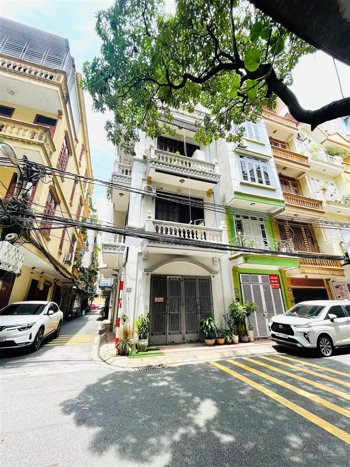 Bán nhà ngõ 105 xuân la tây hồ phân lô ô tô tránh, lô góc 3 mặt thoáng diện tích 50m2 4 tầng 35 tỷ