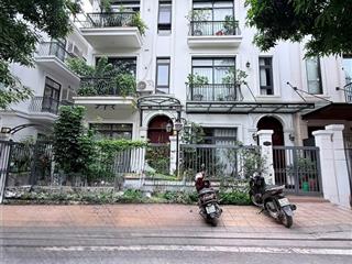 Bán biệt thư vinhome greenbay mễ trì  khu đô thị xa hoa nhất nhì hà nội diện tích 145m giá 96 tỷ