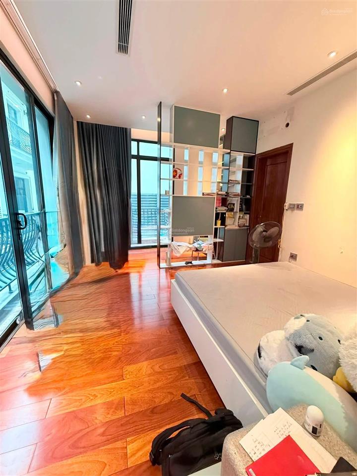 Bán biệt thư vinhome greenbay mễ trì  khu đô thị xa hoa nhất nhì hà nội diện tích 145m giá 96 tỷ