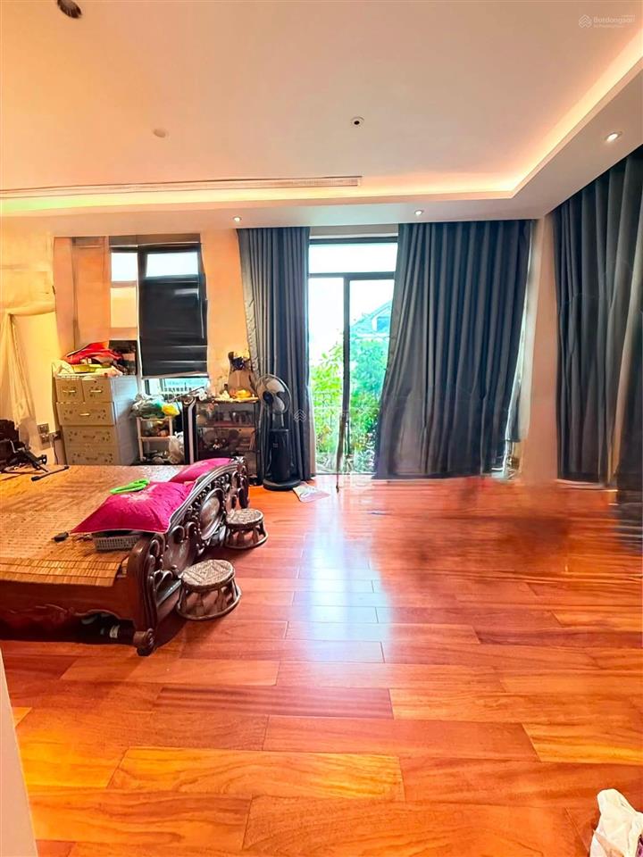Bán biệt thư vinhome greenbay mễ trì  khu đô thị xa hoa nhất nhì hà nội diện tích 145m giá 96 tỷ