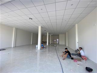 Cho thuê mặt bằng đường hồ nghinh . khu biển . ngang 10 mét