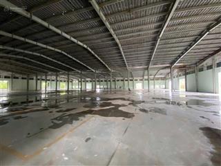 Cho thuê kho xưởng khu công nghiệp hòa khánh. 2450 m2. mới 100%