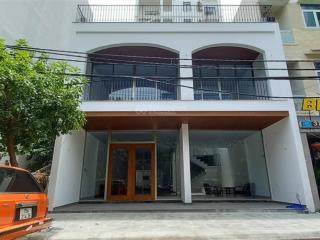 Cho thuê nhà mặt bằng đường 2 tháng 9. ngay cầu rồng vị trí siêu đẹp