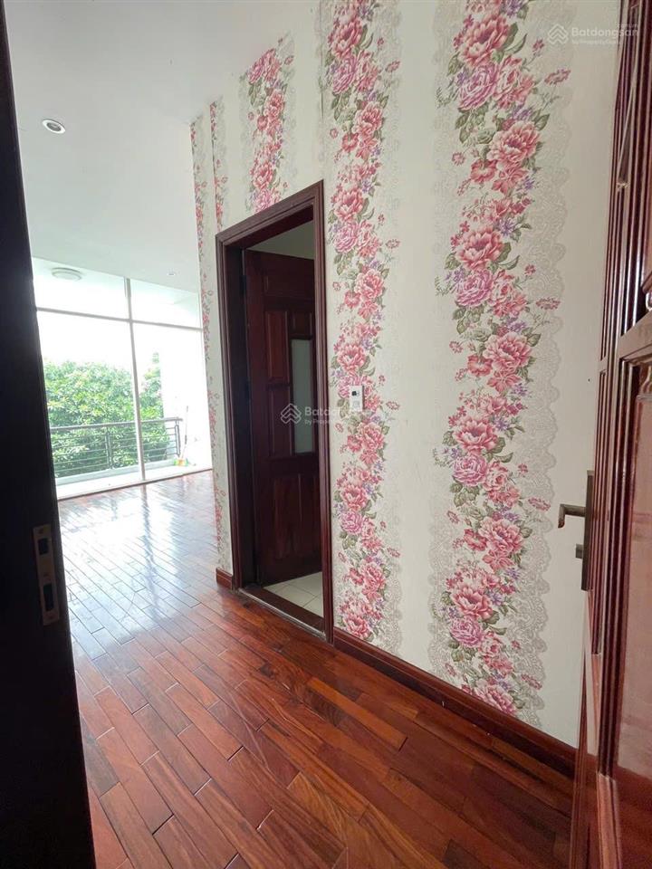 Cho thuê biệt thự 2 mặt tiền lê tấn toán. khu phạm văn đồng
