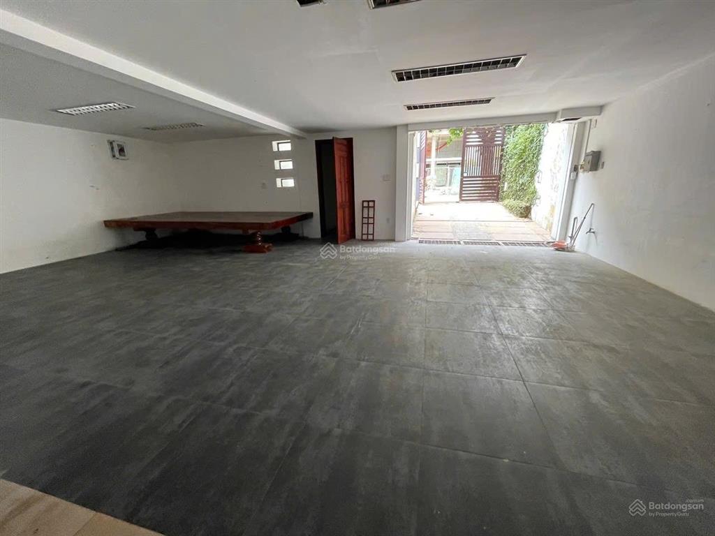 Cho thuê biệt thự 2 mặt tiền lê tấn toán. khu phạm văn đồng