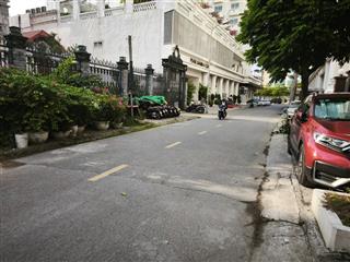 Bán biệt thự thô 3 tầng dt 200m2 kbt sao đỏ, giá thoả thuận.  0975 015 ***