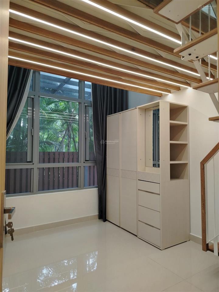 Duplex 3pn dtsd 180m2, full nội thất cao cấp, 40tr