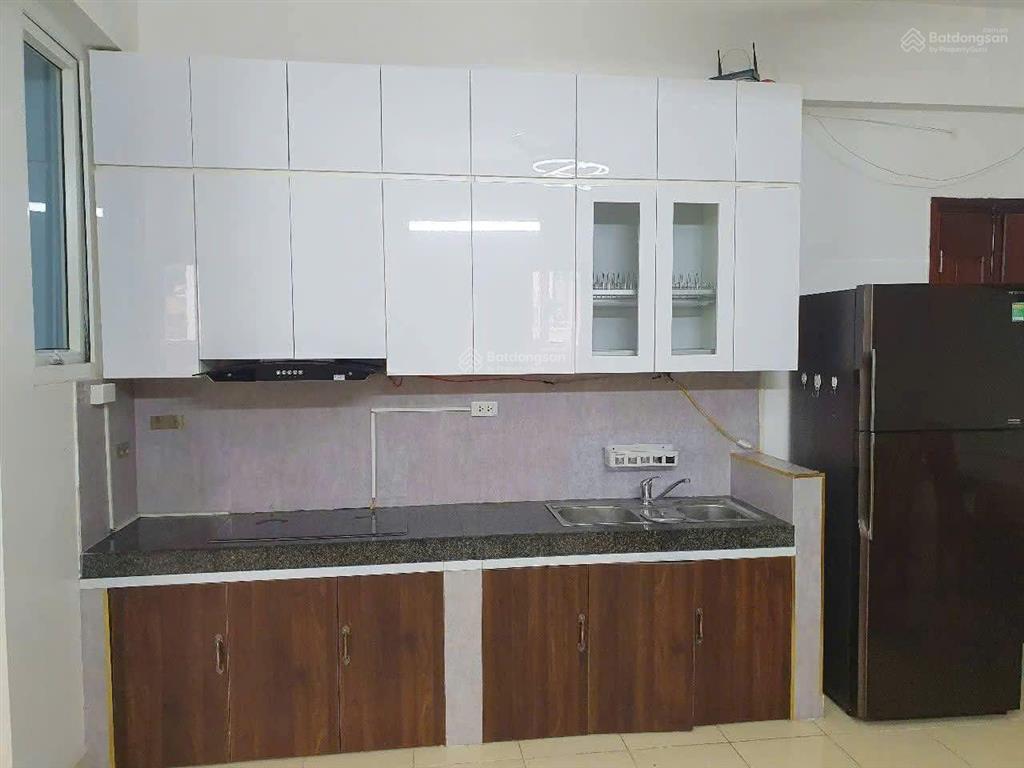 Căn hộ ct2c ngõ 34 phố hoàng cầu ,cạnh tân hoàng minh