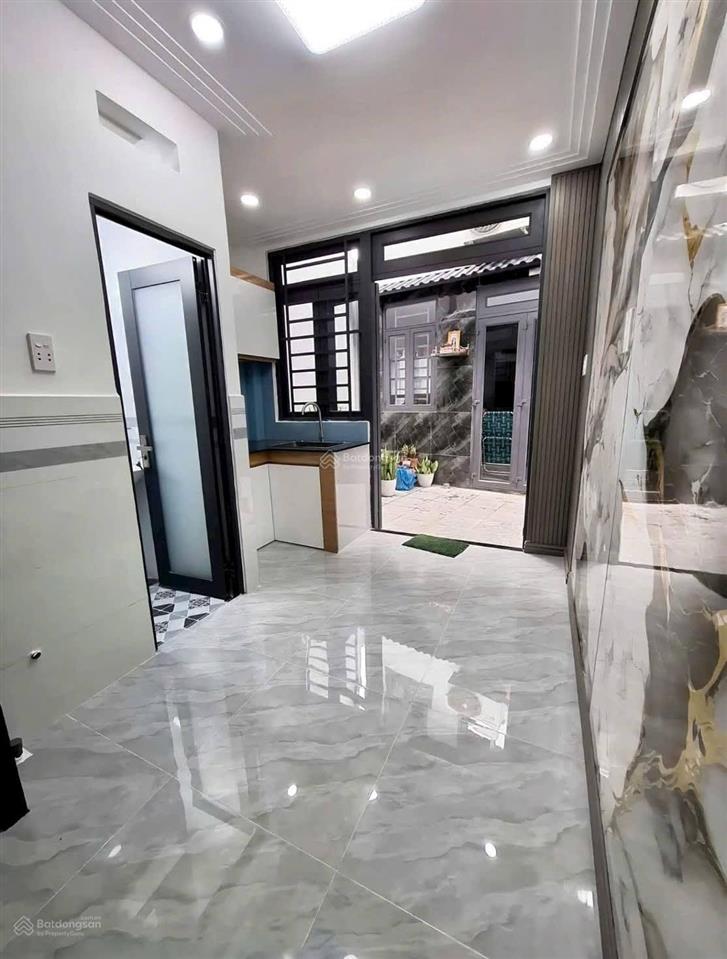 Bán nhà riêng tại tô ký, giá cực chất 850 triệu, 24m2, mặt tiền 4m