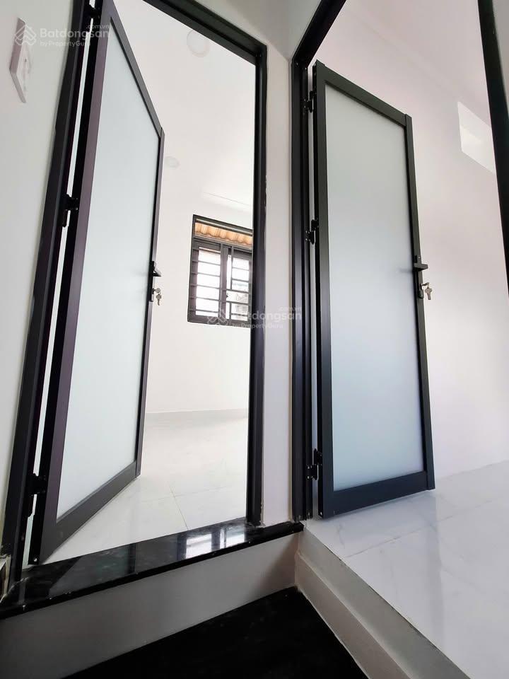 Bán nhà riêng tại tô ký, giá cực chất 850 triệu, 24m2, mặt tiền 4m