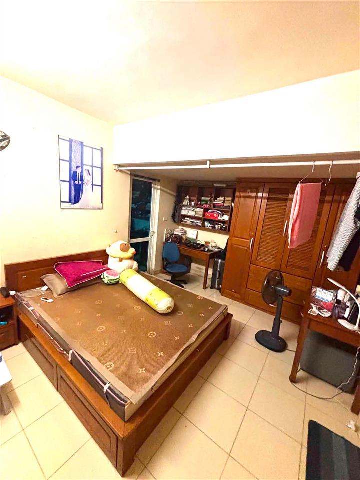 Chính chủ bán căn 2 ngủ 70m toà sdu 143 tràn phú, sẵn sổ bàn giao luôn.  0349 518 ***