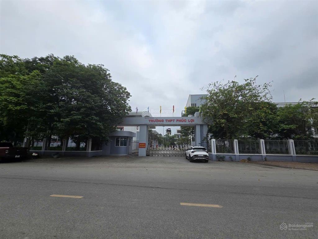 Đất phúc lợi ngõ ô tô thông 56,8m. gần công viên chợ, nhà văn hóa, trường mn cấp 1, 2,3. gía 8,x tỷ