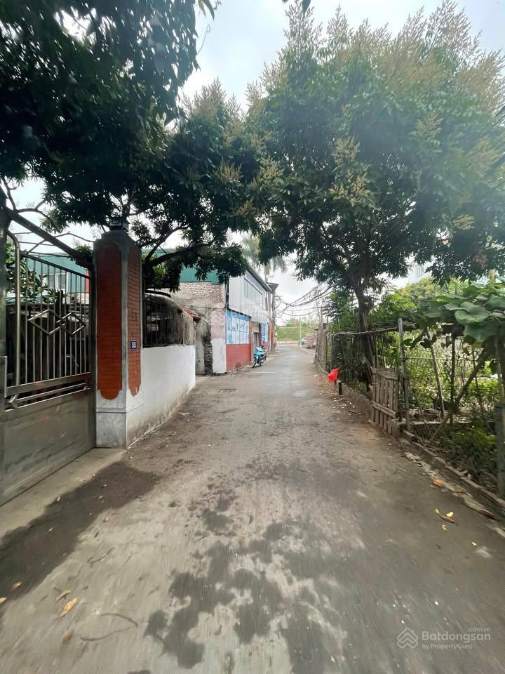 Đất phúc lợi ngõ ô tô thông 56,8m. gần công viên chợ, nhà văn hóa, trường mn cấp 1, 2,3. gía 8,x tỷ