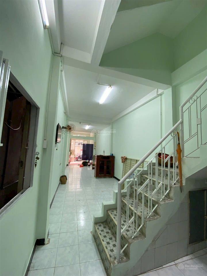 Bán nhà quận 1, (29 lương hữu khánh) 141m (4 tầng) giá 8,580 tỷ rẻ chưa từng có