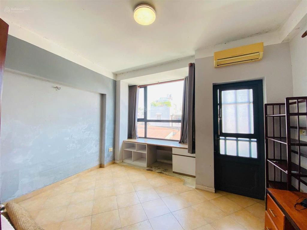 Nhà sát mt đường, ngang lớn, nở hậu tài lộc dt 4.7x 11m quang trung, phường gò vấp