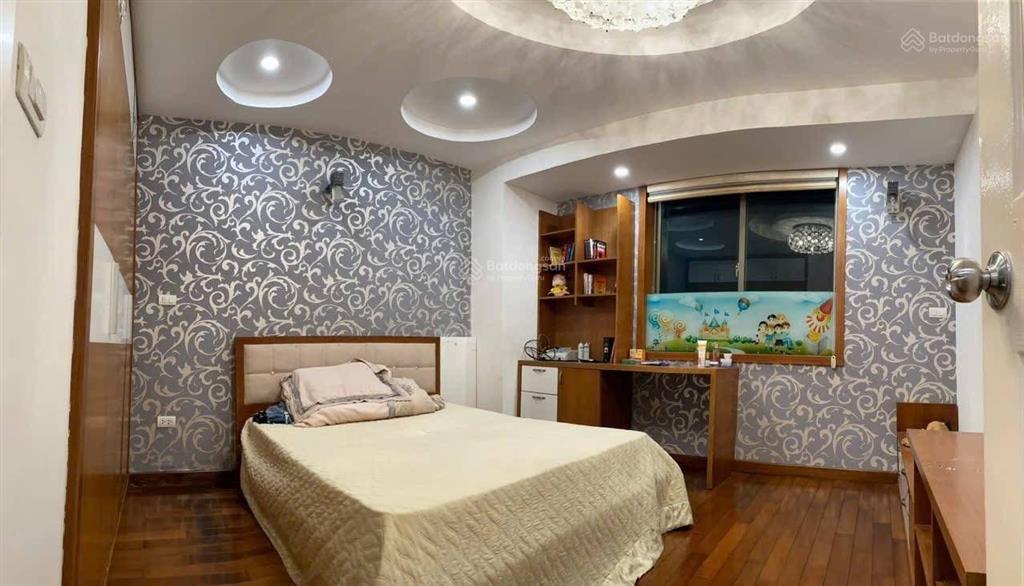 Bán chung cư mặt đường trần phú, văn quán 154m2 lô góc, full nội thất cao cấp xịn tầng trung 9ty