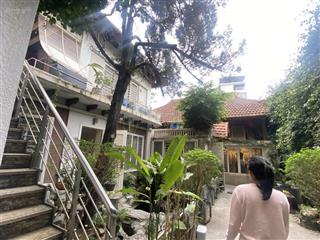 Cho thuê nhà vườn 502m tây hồ, ciputra sân vườn đẹp làm cafe, mầm non, workshop,homestay dưỡng lão