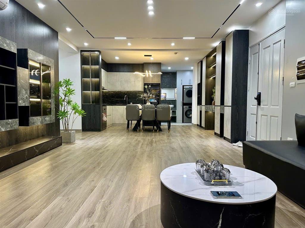 Bán căn hộ cao cấp hiếm kđt văn khê hà đông 160m2, 4pn 3wc, nội thất xịn không gian sống lý tưởng