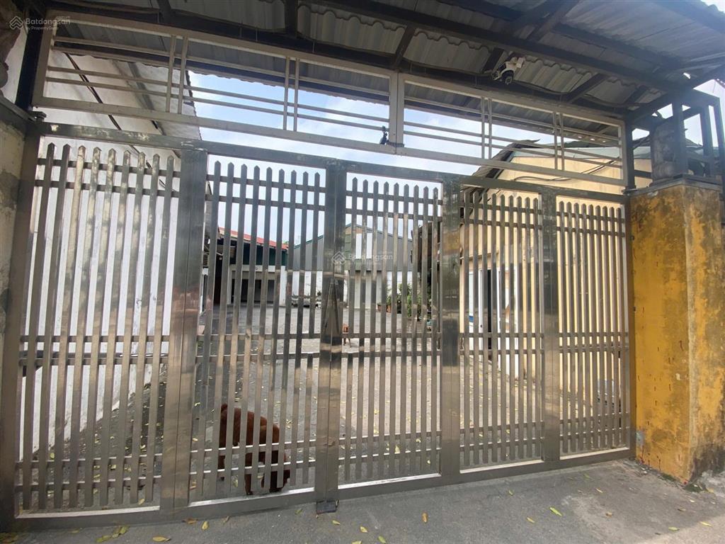 Cho thuê kho xưởng 1.000m liên mạc, bắc từ liêm, giá chỉ 38tr, xe container ra vào thoáng cao