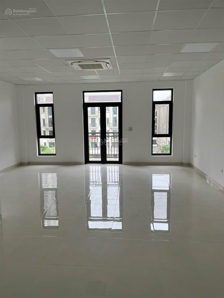 Cho thuê biệt thự him lam lô góc vạn phúc, tố hữu lê văn lương 120m2x7 tầng thang máy full đồ, 55tr