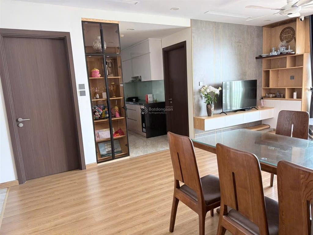 Bán căn góc 90m 3 ngủ chung cư tera an hưng. giá chạm sàn
